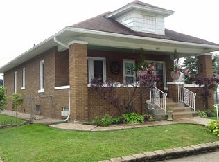 307 W 11th St, Mishawaka, IN 46544