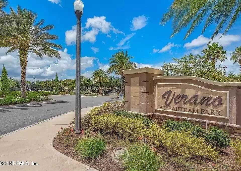 Verano front - Gated community