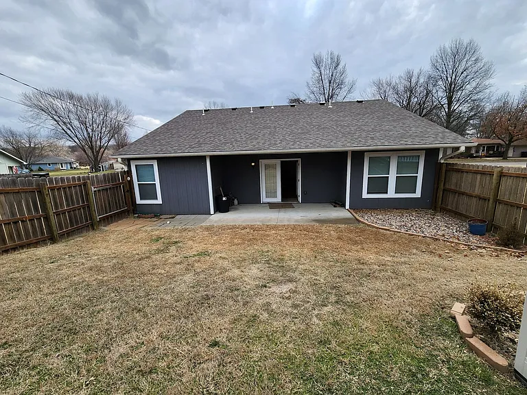 3003 NE Walnut Grove Rd — Photo 28