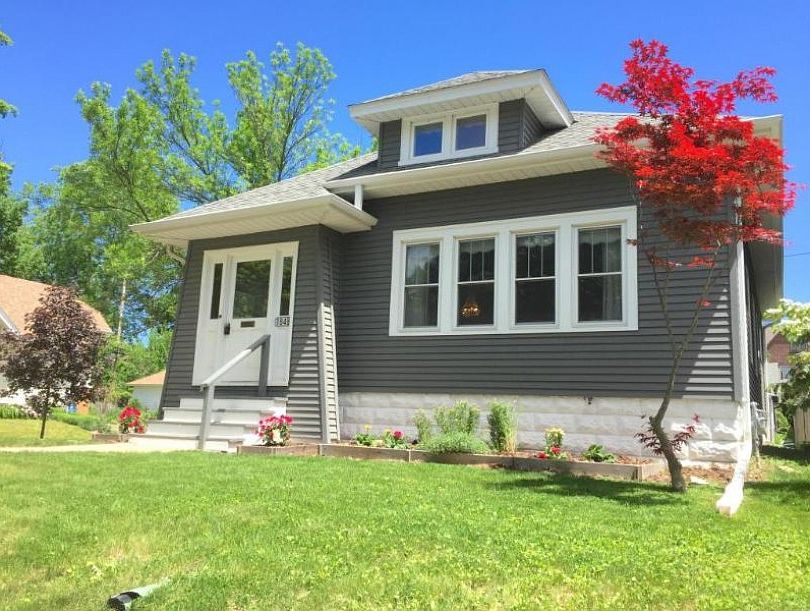 1st image of 1848 Underwood Ave