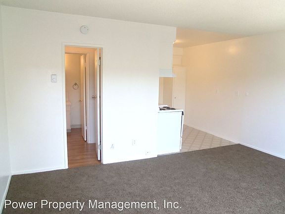 2nd image of 13637 Cordary Ave APT 32
