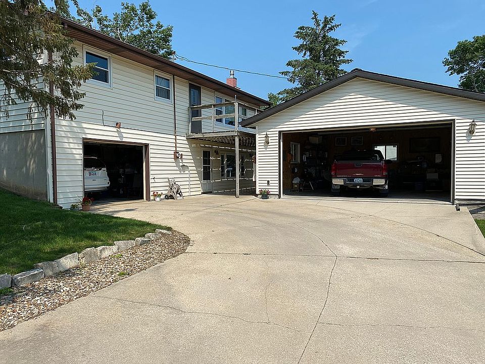 2nd image of 607 5th Ave