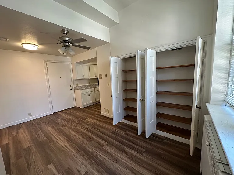228 Langdon St — Photo 12