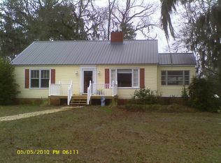 Elm St, Florala, AL 36442