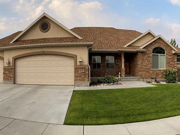 5th image of 428 E Winchester Dr