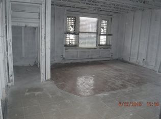 4532 W Jackson Blvd #1, Chicago, IL 60624