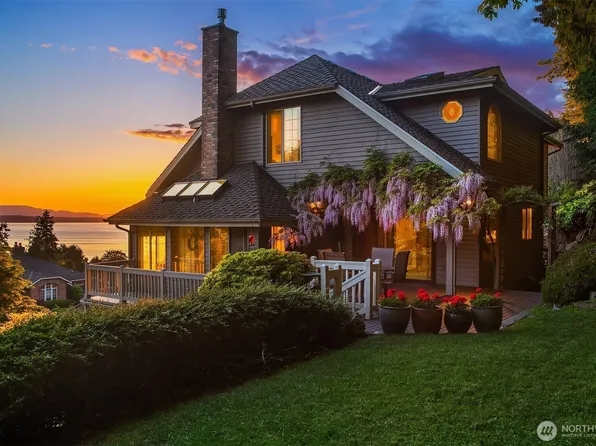 9509 Forest Dell Drive, Edmonds, WA 98020