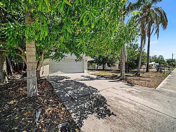3rd image of 5301 82ND AVENUE N
