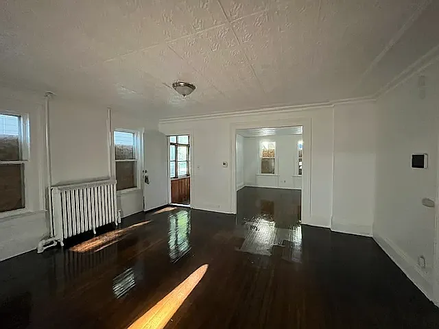 4 bed, 1727 sqft, $1,800 — Photo 3