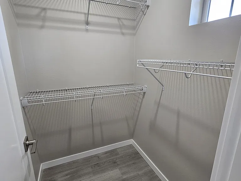 11122 Vickery Ave E #6 — Photo 13