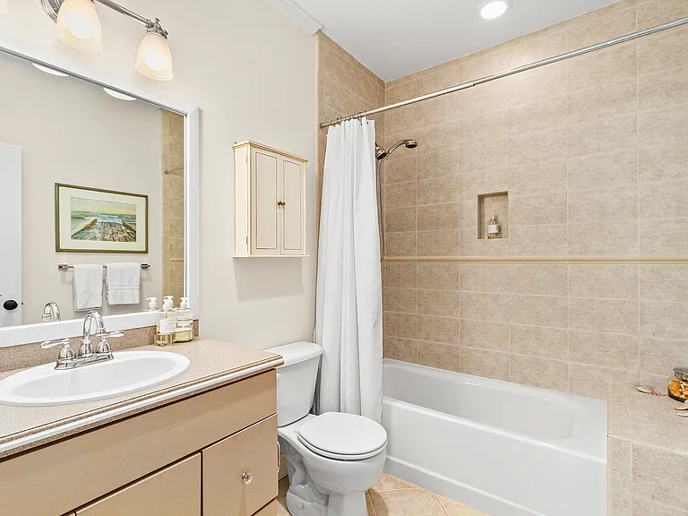 15 Mulford Ave — Photo 14