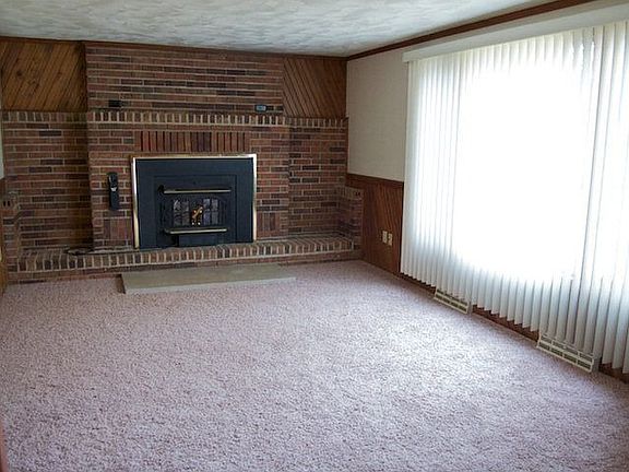 2nd image of 1234 Michael Dr