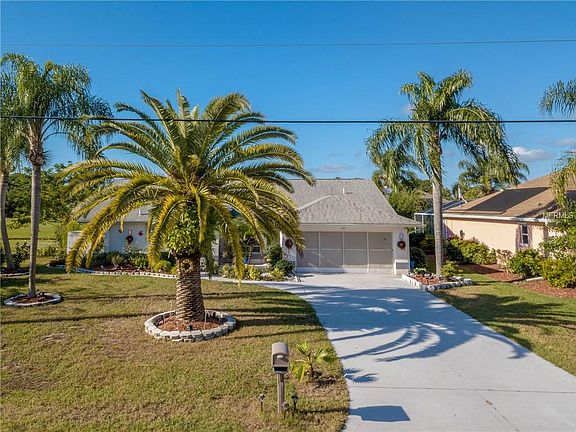 2nd image of 417 Rotonda Cir