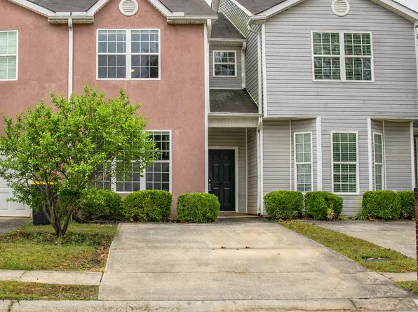 2256 Nicole Dr, Hampton, GA 30228