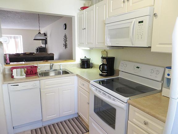3rd image of 9425 S Ocean Dr APT 64