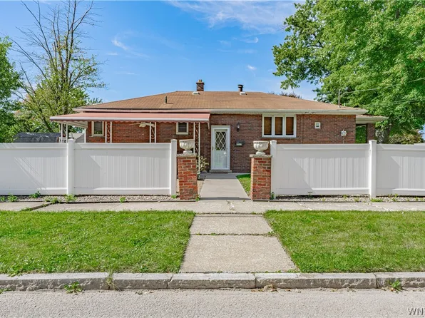 6113 Kies Ave, Niagara Falls, NY 14304