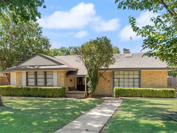 909 Egyptian Way, Grand Prairie, TX 75050