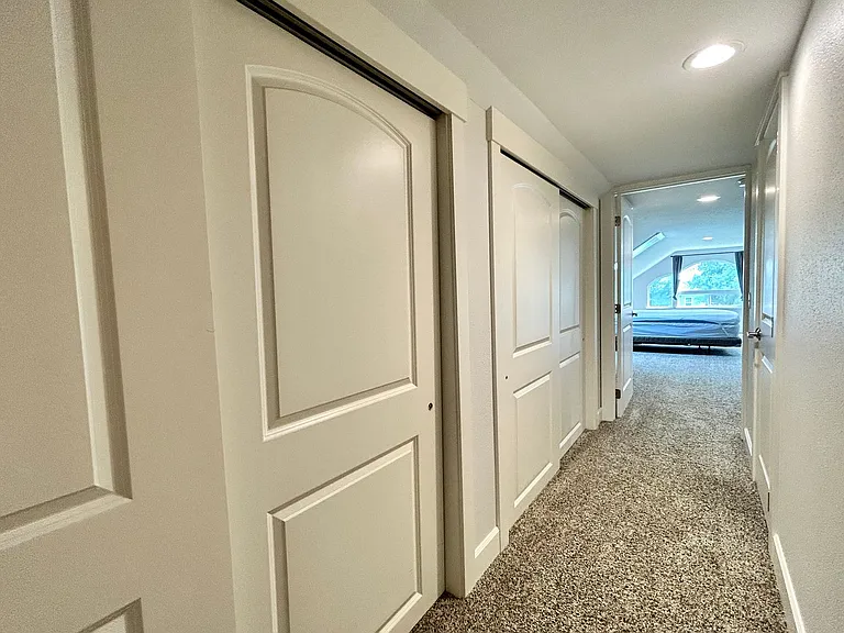 308 Oak St — Photo 11