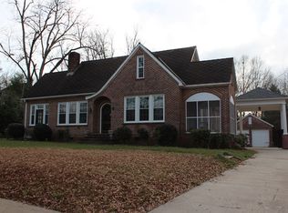 705 Grace St, Greenwood, SC 29649