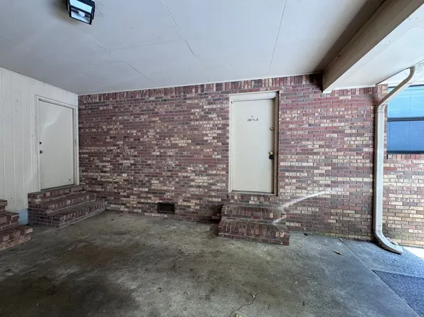 1802 1/2 Monroe Ave, Murray, KY 42071