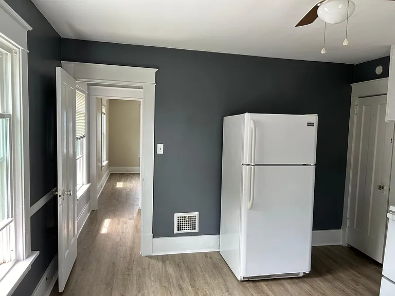 3121 W 26th St #3 — Photo 11