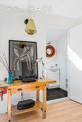 Sold by Compass | media 30