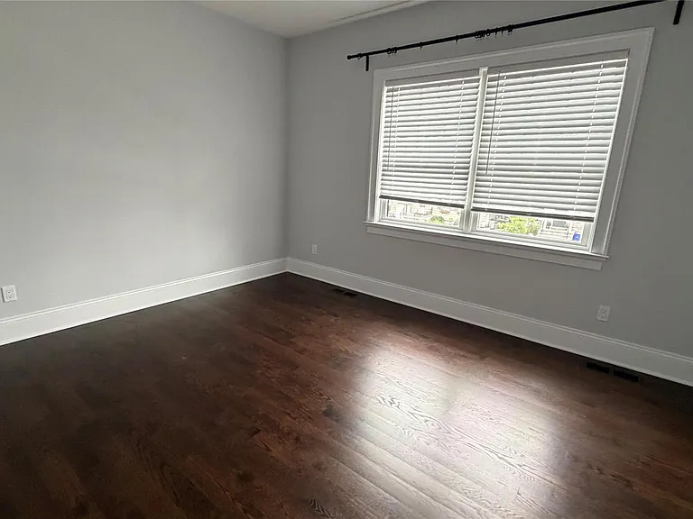 172 Lakeview Ave E #170 — Photo 25