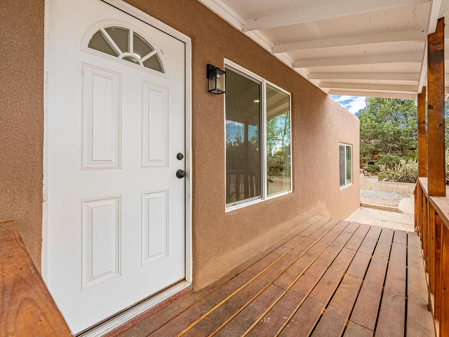 3 bed, 2.0 bath, 1470 sqft, $2,550 — Photo 4