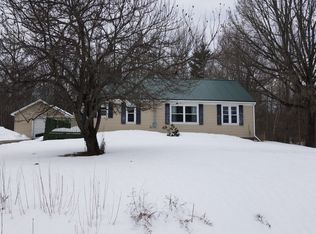 266 Main St, Vassalboro, ME 04989