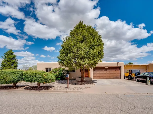 312 Connie Ave, White Rock, NM 87547