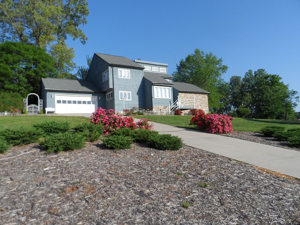 1st image of 5994 Gold Creek Dr