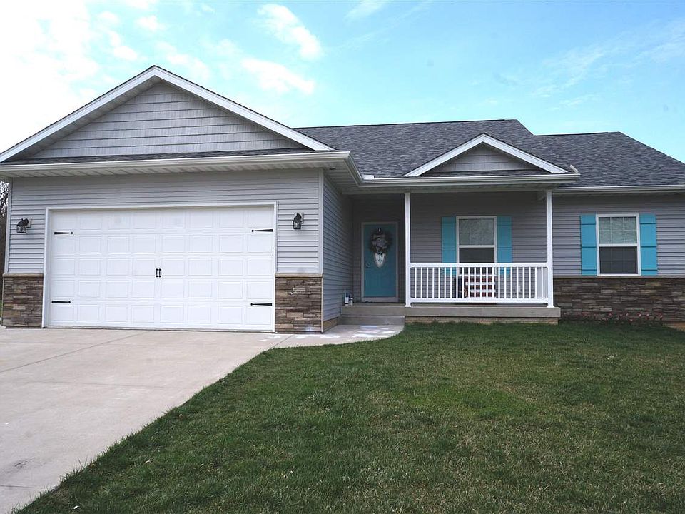 1st image of 211 Richmond Hill Dr