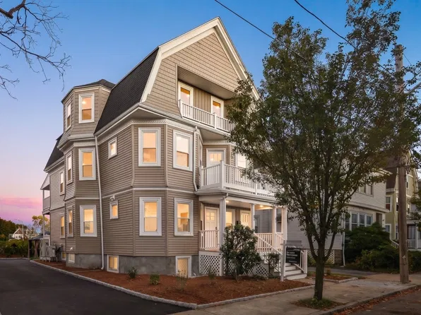 85 Kenmere Rd Floor 1, Medford, MA 02155
