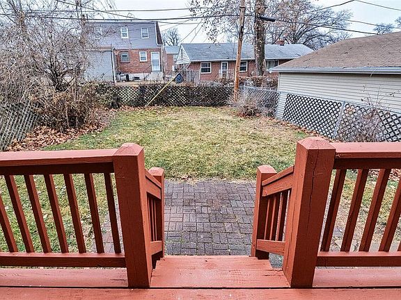 3rd image of 3711 Neona St