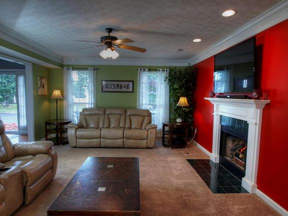 4th image of 7018 Yellow Oak Ln