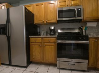 378-380 Market St #2L, Newark, NJ 07105
