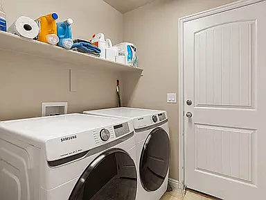 1176 N Crown King Ave — Photo 22