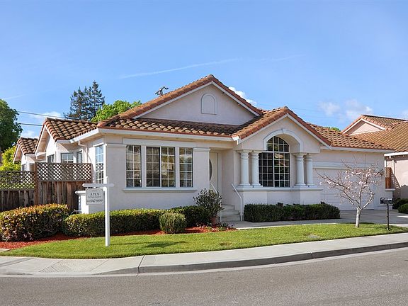 2nd image of 3602 Warbler Ave