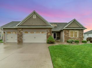 4247 Spurwood Dr, Saginaw, MI 48603