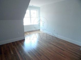 9 Crown St #3, Somerville, MA 02143