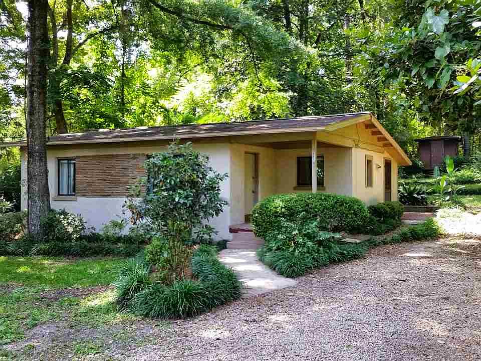 1st image of 3419 Prock Dr