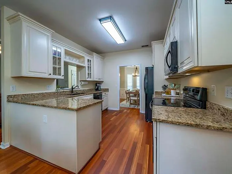 306 Coventry Lake Dr — Photo 11