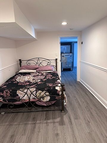 1st image of 209 Holbrook Ave