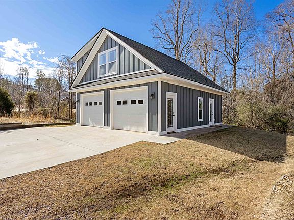 3rd image of 814 Campobello Gramling School Rd