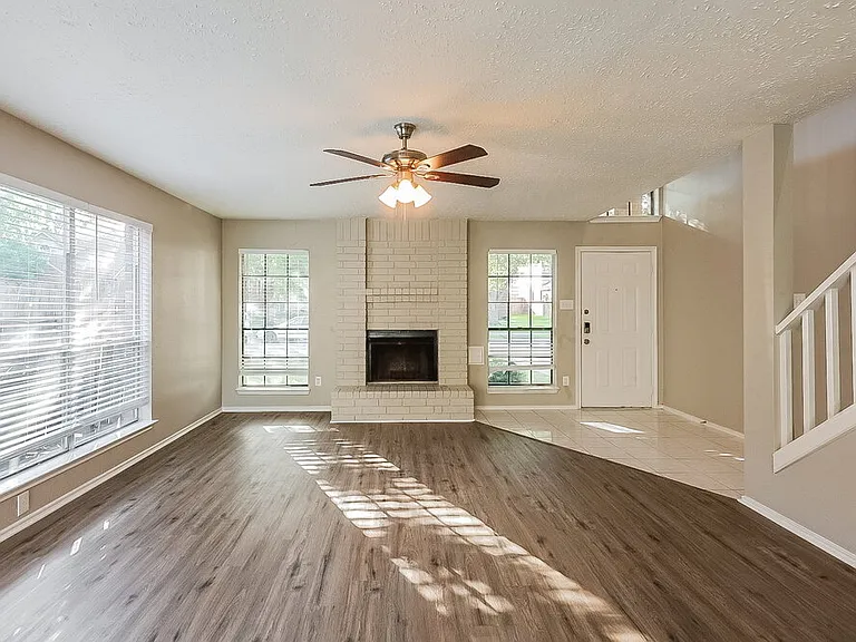 1909 Wildwood Ridge Dr — Photo 6