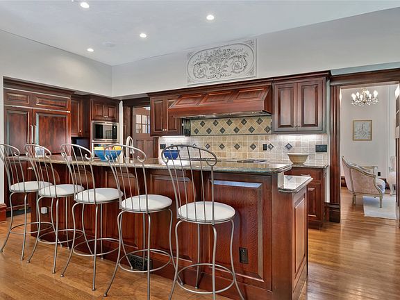 12th image of this home