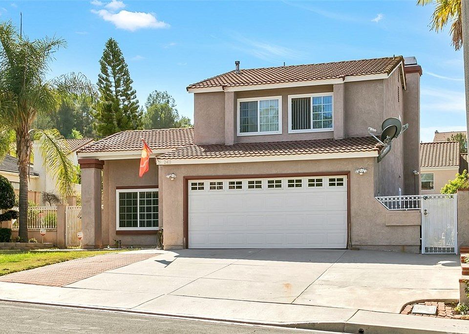 1st image of 2411 Songbird Ln