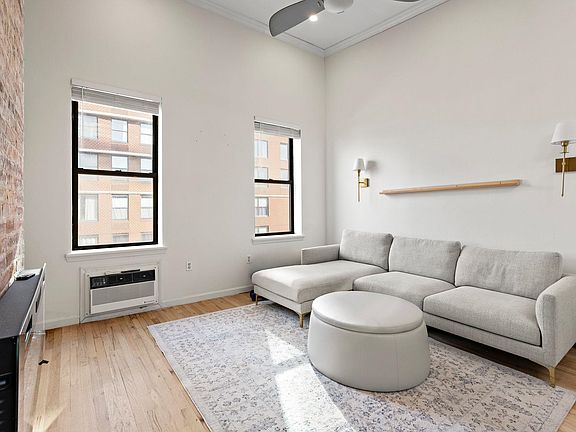 3rd image of 68 Park Ave APT 9
