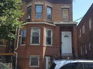 3331 109th St, Flushing, NY 11368