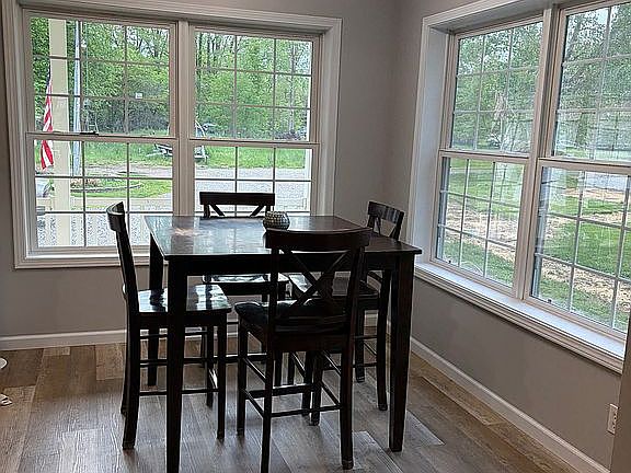 2nd image of 725 Skipper Ln